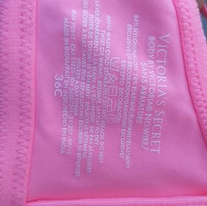 Victoria's secret no wire bra